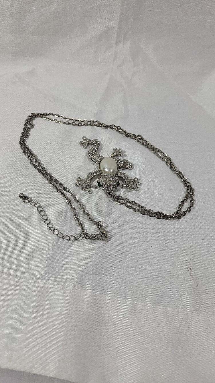 Silver Tone Rhinestone Frog Pendant Necklace with Faux Pearl Accent
